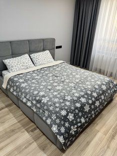 Новорічний плед на овчині Сніжинки темно-сірий 200*230 см P19 фото